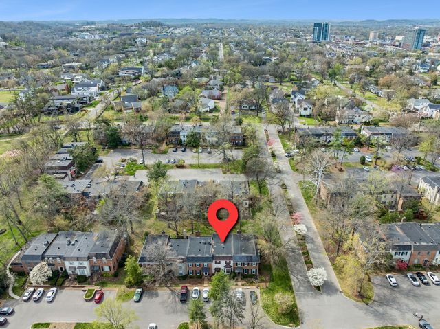 4400 Belmont Park Ter Apt 235, Nashville, TN 37215