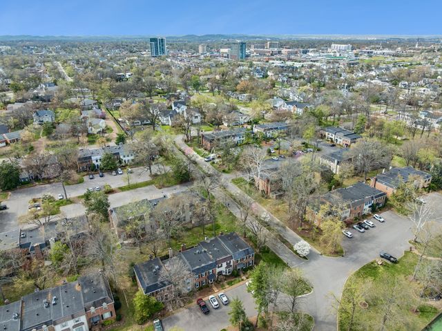 4400 Belmont Park Ter Apt 235, Nashville, TN 37215