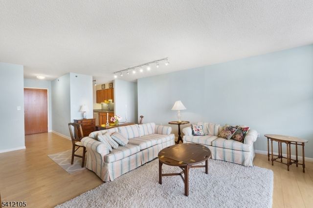 300 Main St 807, Little Falls Twp., NJ 07424