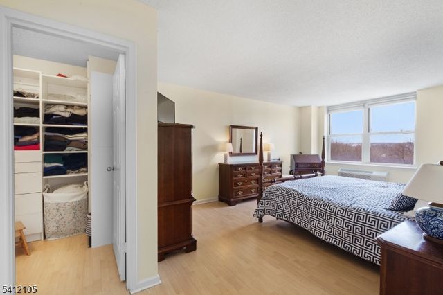 300 Main St 807, Little Falls Twp., NJ 07424