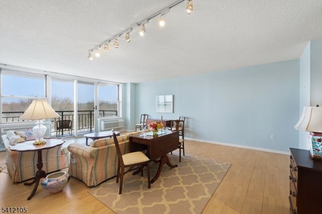 300 Main St 807, Little Falls Twp., NJ 07424