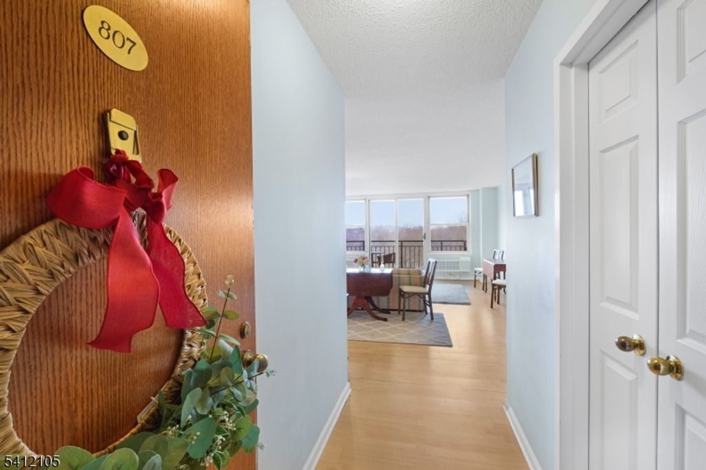 300 Main St 807, Little Falls Twp., NJ 07424