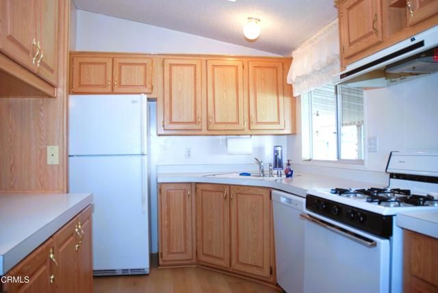 4388 E Central Avenue 63, Camarillo, CA 93010