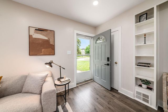 3170 Ainwick Road, Columbus, OH 43221