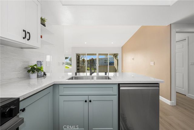 1641 Monterey Road 18E, Seal Beach, CA 90740