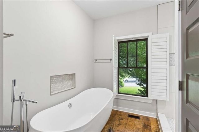 1320 Arnold Avenue NE, Atlanta, GA 30324