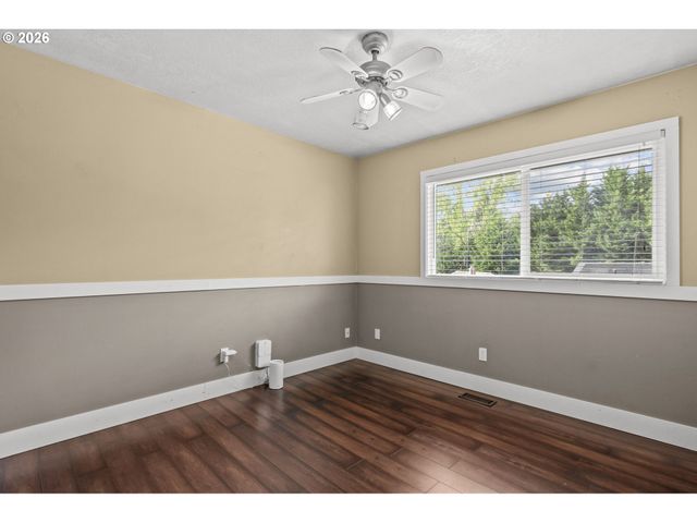 7393 Sw BAYBERRY Dr, Beaverton, OR 97007