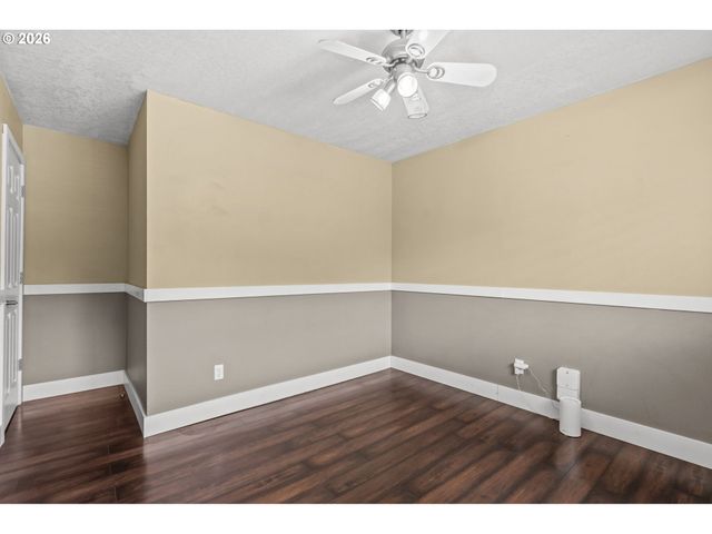 7393 Sw BAYBERRY Dr, Beaverton, OR 97007