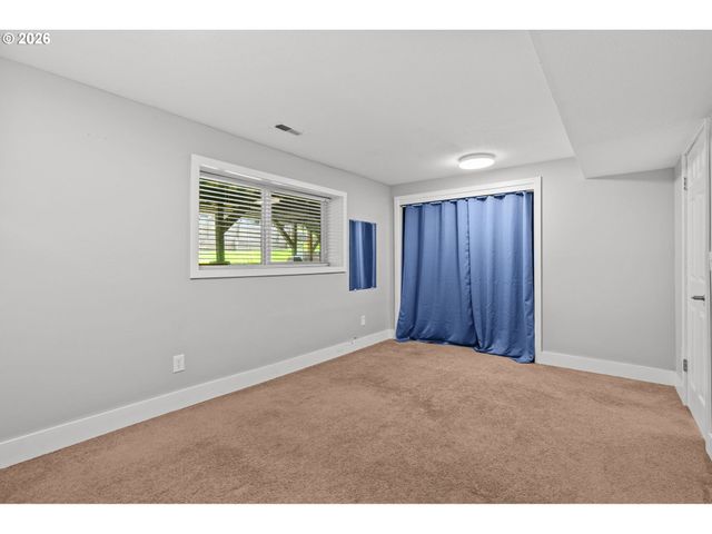 7393 Sw BAYBERRY Dr, Beaverton, OR 97007