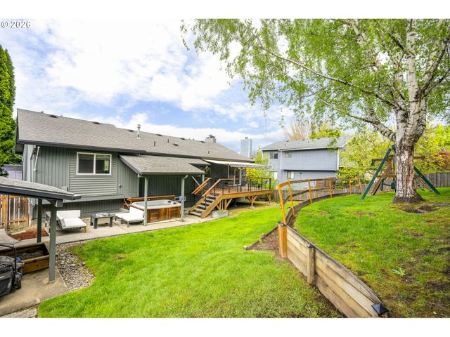 7393 Sw BAYBERRY Dr, Beaverton, OR 97007