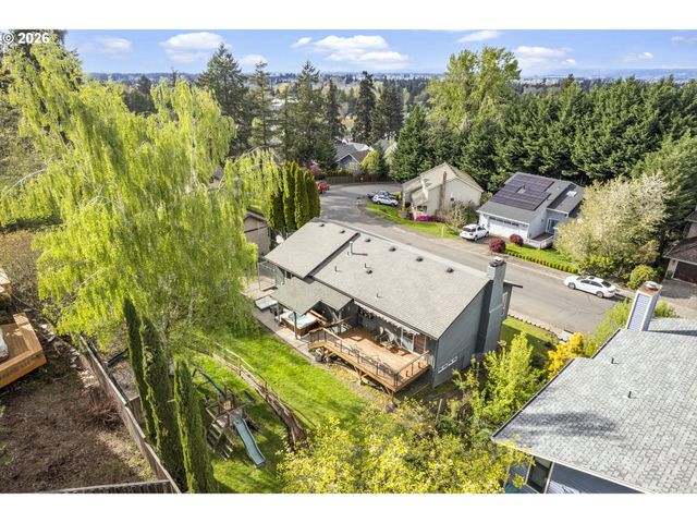 7393 Sw BAYBERRY Dr, Beaverton, OR 97007