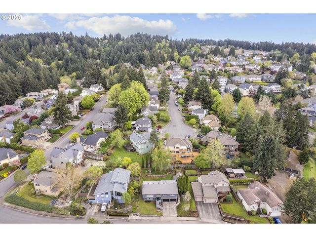 7393 Sw BAYBERRY Dr, Beaverton, OR 97007