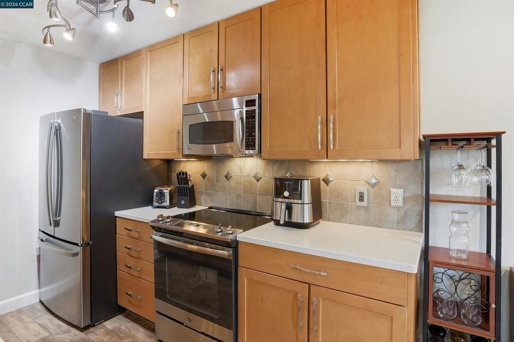 Image 13 of property listing at 7020 7020 Stagecoach Rd G, Dublin, CA 94568