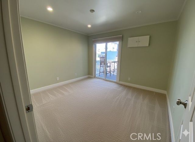 650 The Village 314, Redondo Beach, CA 90277