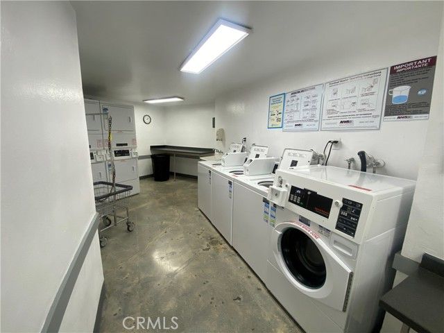 650 The Village 314, Redondo Beach, CA 90277