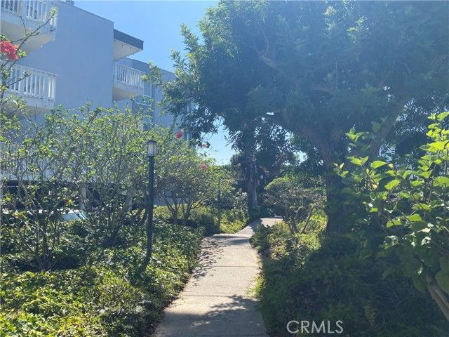 650 The Village 314, Redondo Beach, CA 90277