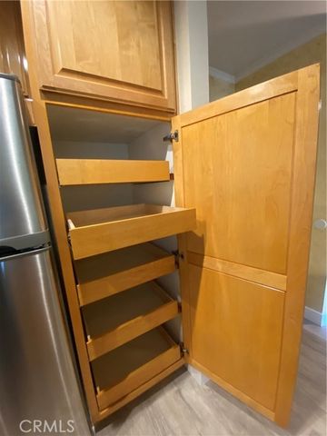 650 The Village 314, Redondo Beach, CA 90277