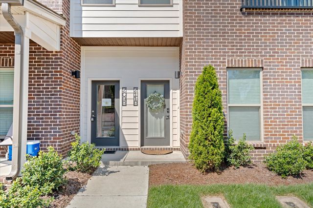 211 Folsom Pass Unit B, Spring Hill, TN 37174
