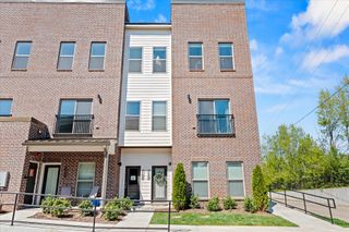 211 Folsom Pass Unit B, Spring Hill, TN 37174