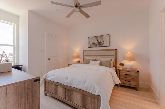 2025 Empire Central Drive 304, Dallas, TX 75235