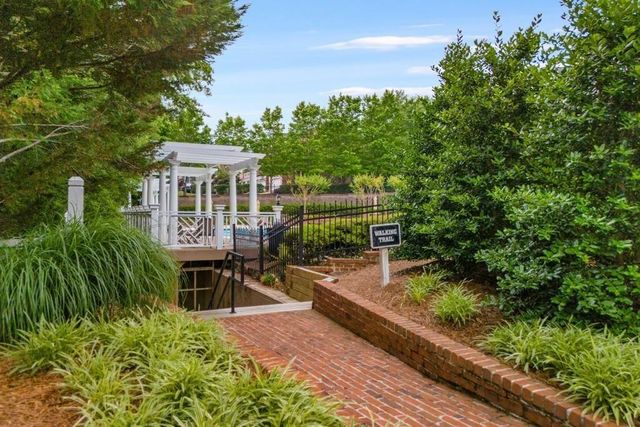 2300 English Ivy Court SE, Atlanta, GA 30339