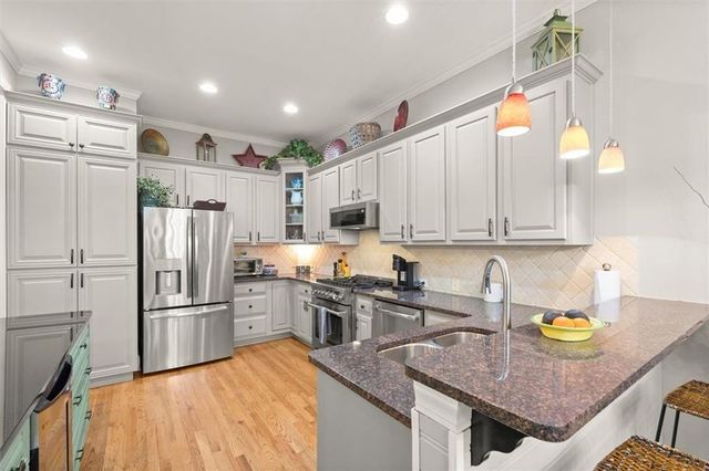 2300 English Ivy Court SE, Atlanta, GA 30339