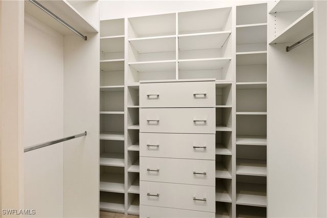 11323 Jacaranda DR, Naples, FL 34120