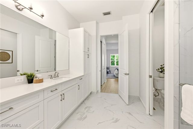 11323 Jacaranda DR, Naples, FL 34120