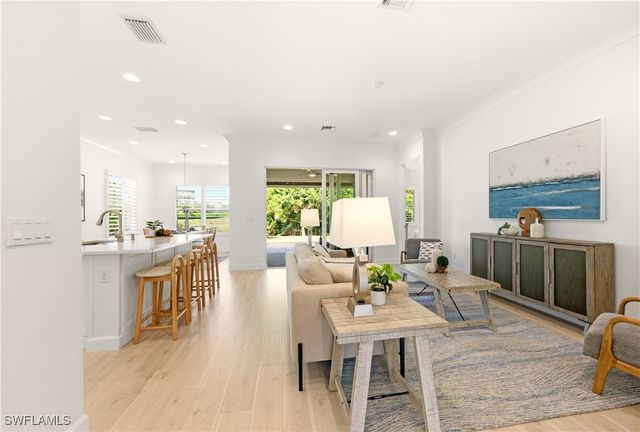 11323 Jacaranda DR, Naples, FL 34120