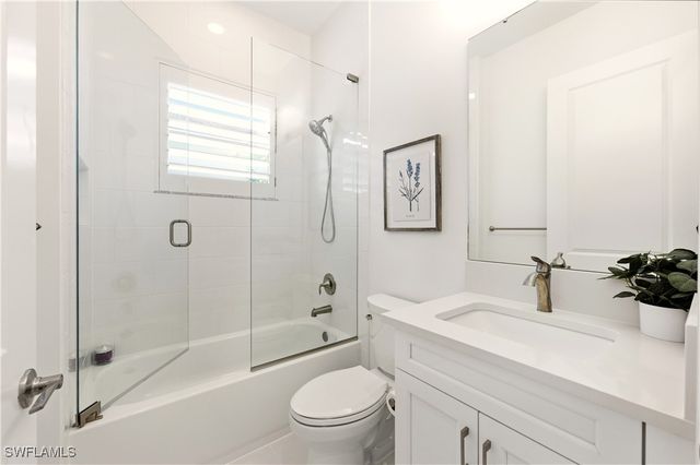 11323 Jacaranda DR, Naples, FL 34120