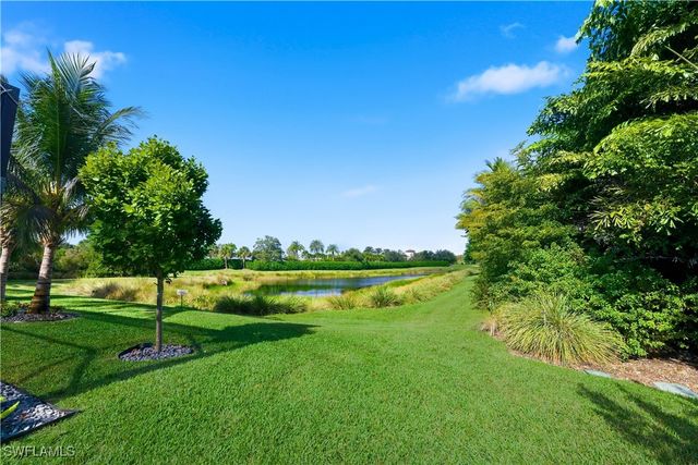 11323 Jacaranda DR, Naples, FL 34120