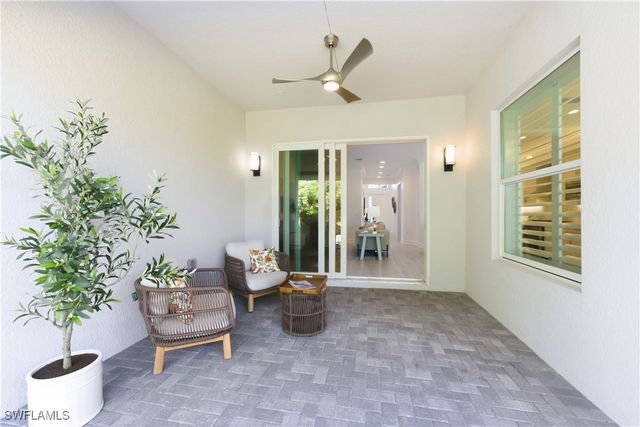 11323 Jacaranda DR, Naples, FL 34120