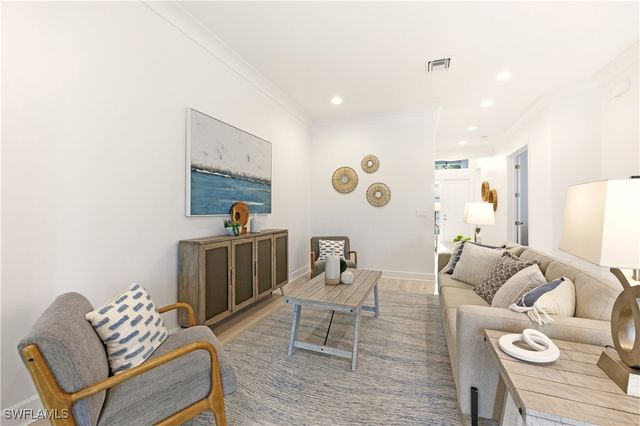 11323 Jacaranda DR, Naples, FL 34120