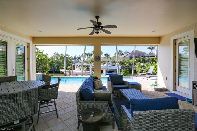 1480 Curlew AVE, Naples, FL 34102