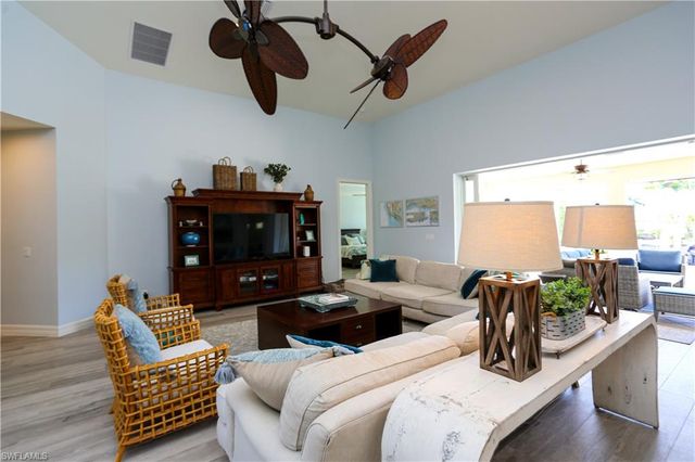 1480 Curlew AVE, Naples, FL 34102