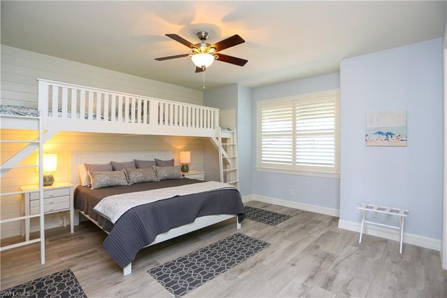 1480 Curlew AVE, Naples, FL 34102