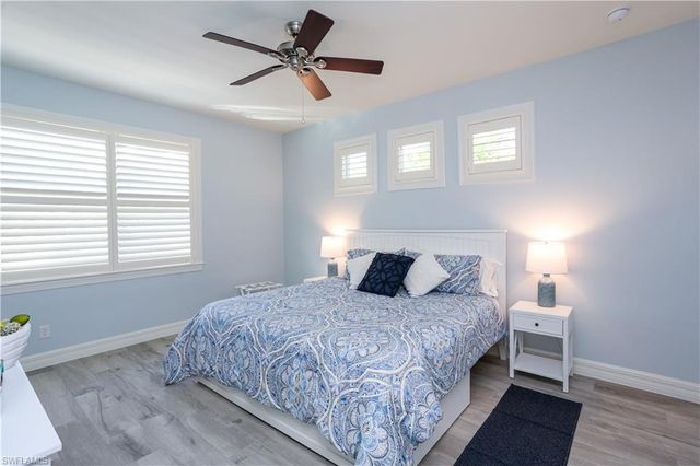 1480 Curlew AVE, Naples, FL 34102