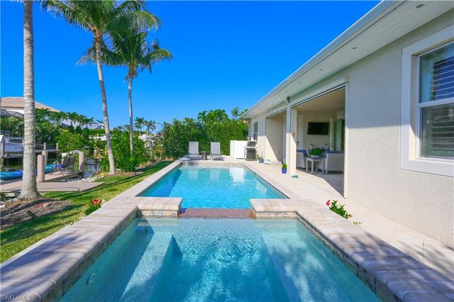 1480 Curlew AVE, Naples, FL 34102