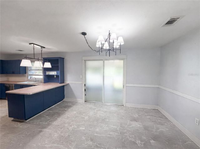 820 E WISCONSIN AVENUE, Deland, FL 32724