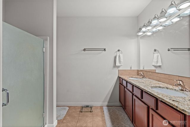 36427 2nd Avenue E, Roy, WA 98580