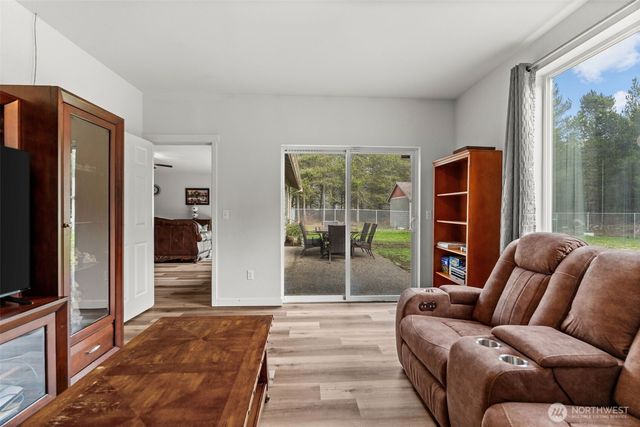 36427 2nd Avenue E, Roy, WA 98580