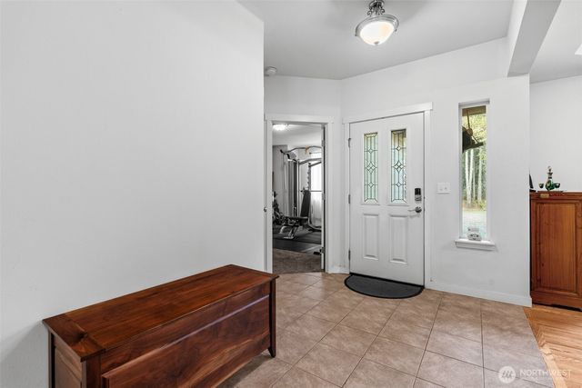 36427 2nd Avenue E, Roy, WA 98580