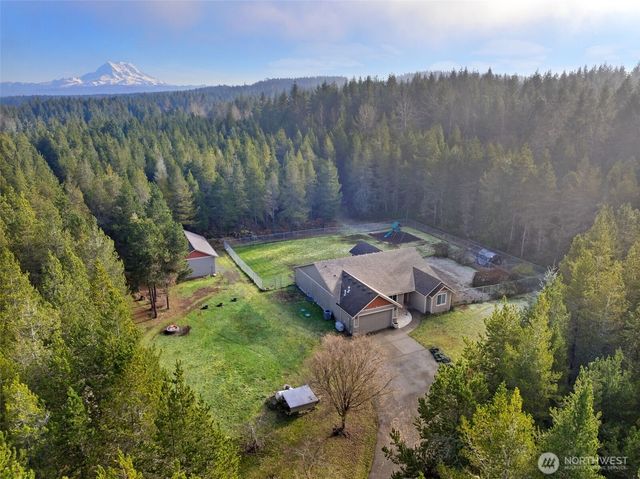 36427 2nd Avenue E, Roy, WA 98580