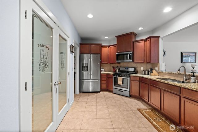 36427 2nd Avenue E, Roy, WA 98580