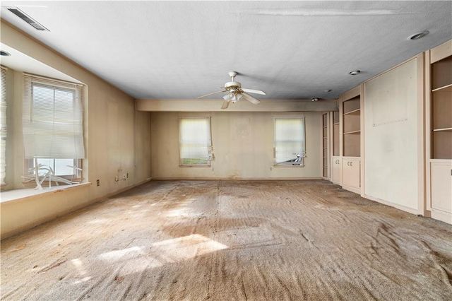 111 Candy Circle, Carrollton, GA 30117