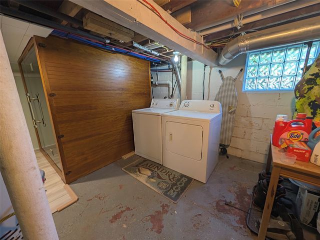 912 W 23RD Street, Erie, PA 16502