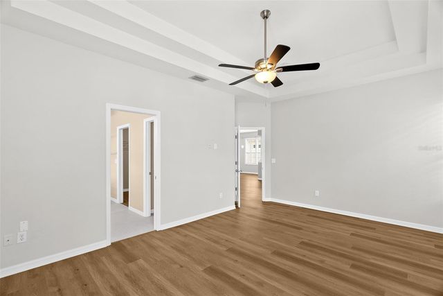 5015 SKY BLUE DRIVE, Lutz, FL 33558