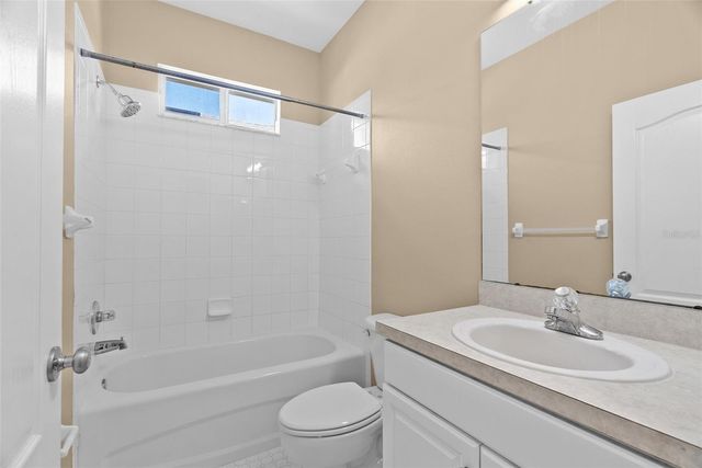 5015 SKY BLUE DRIVE, Lutz, FL 33558