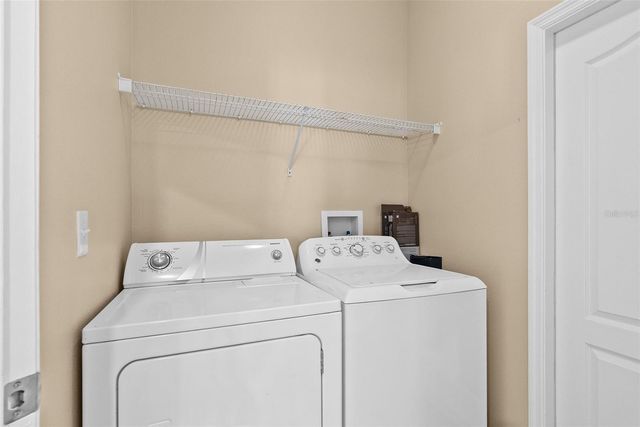 5015 SKY BLUE DRIVE, Lutz, FL 33558