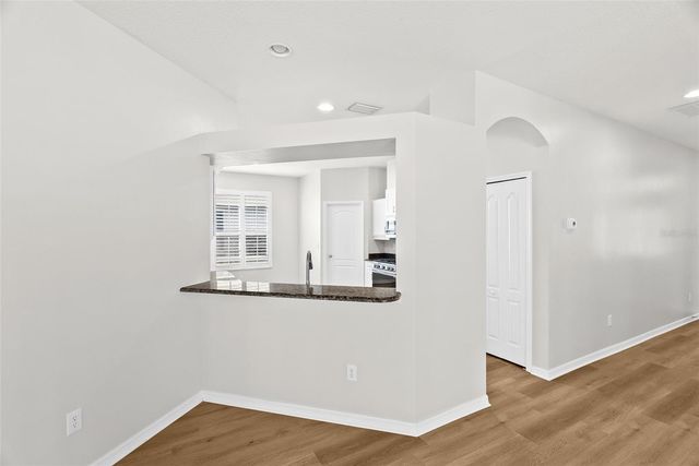 5015 SKY BLUE DRIVE, Lutz, FL 33558